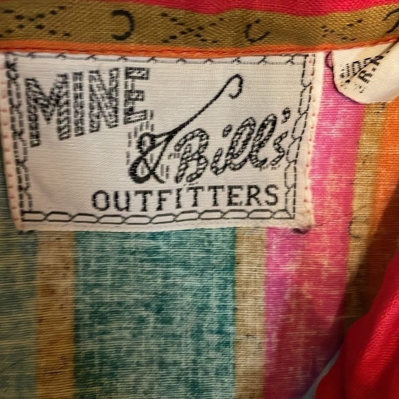 Mine & Bill’s women’s top Medium shirt VTG western serape cowboy red tan stripe - Picture 4 of 6